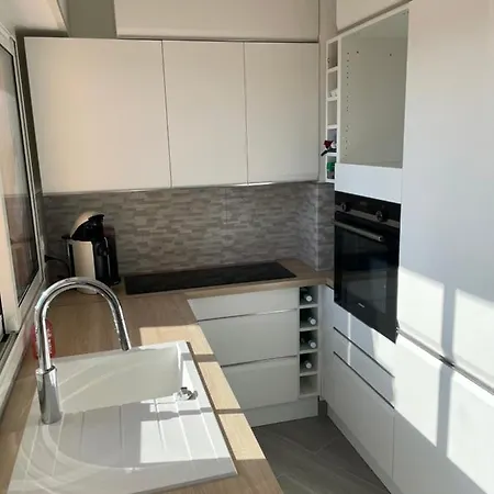 Appt T2 Refait A Neuf - Vue Dans Avec Piscine Apartment *