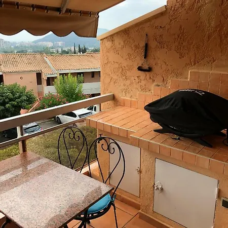 Apartment Appt T2 Refait A Neuf - Vue Dans Avec Piscine